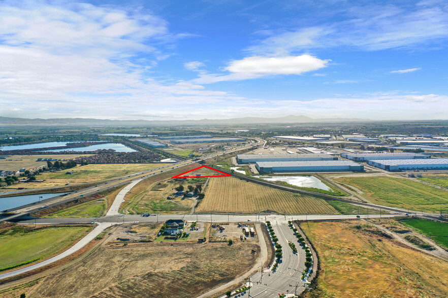 19043-19119 McKinley Ave, Manteca, CA for sale - Aerial - Image 3 of 23