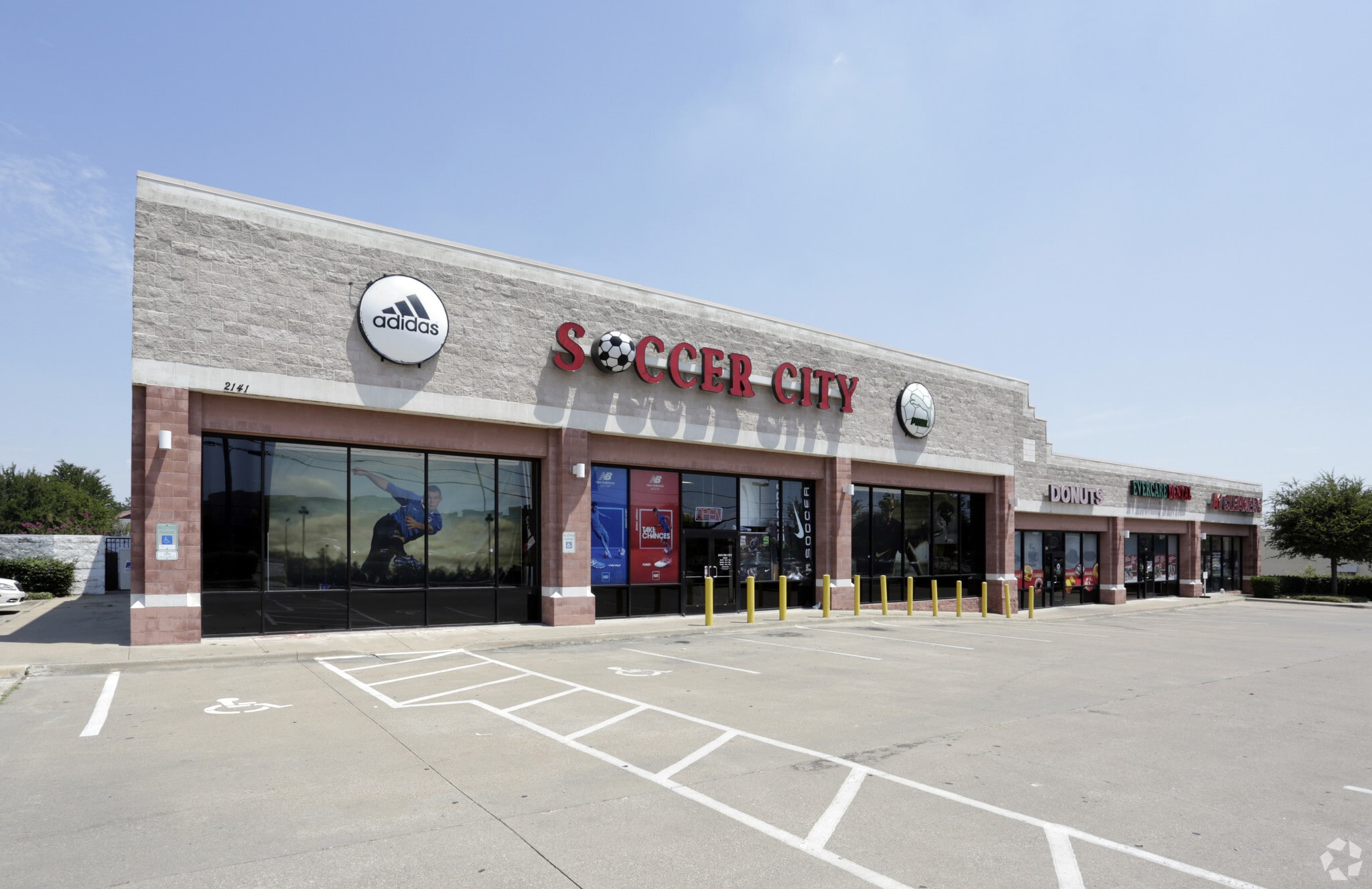 2141 E Arapaho Rd, Richardson, TX for lease Primary Photo- Image 1 of 4