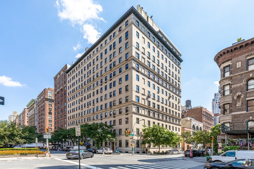 969 Park Ave, New York, NY for lease - Primary Photo - Image 1 of 21