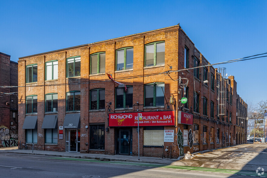 284 Richmond St E, Toronto, ON for lease - Building Photo - Image 1 of 3