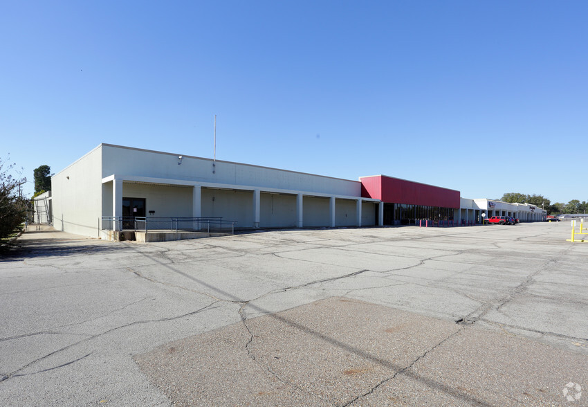 405 N McCoy Blvd, New Boston, TX for lease - Building Photo - Image 1 of 4