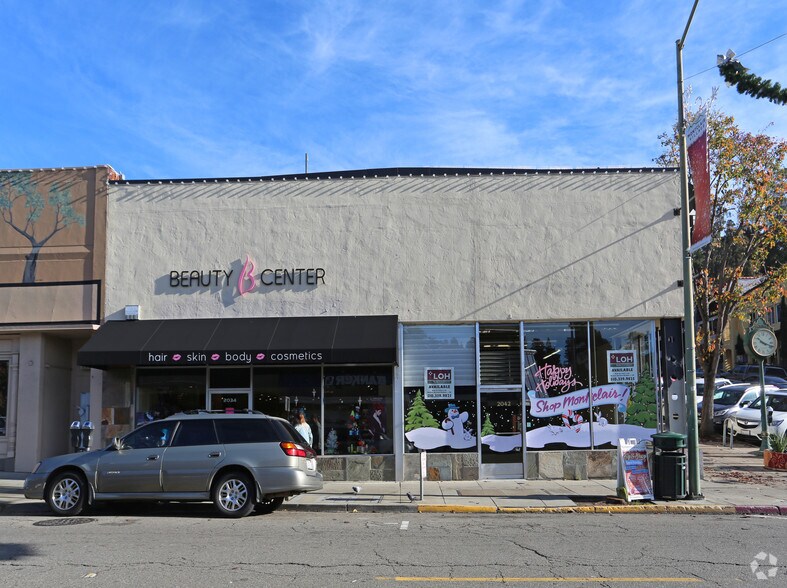 6211 La Salle Ave, Oakland, CA for lease - Building Photo - Image 3 of 12