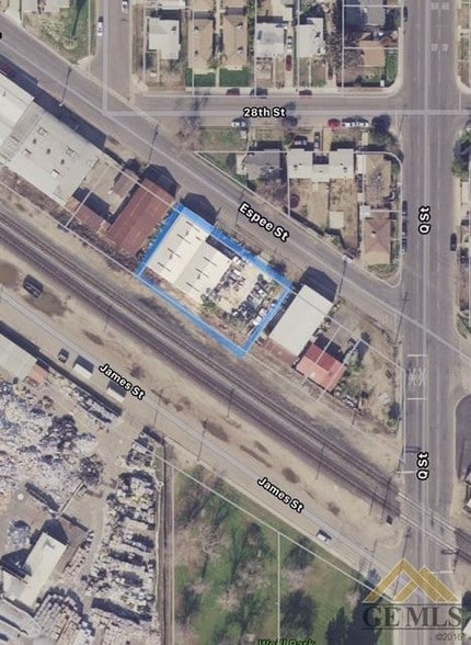 815 Espee St, Bakersfield, CA for lease - Building Photo - Image 3 of 7