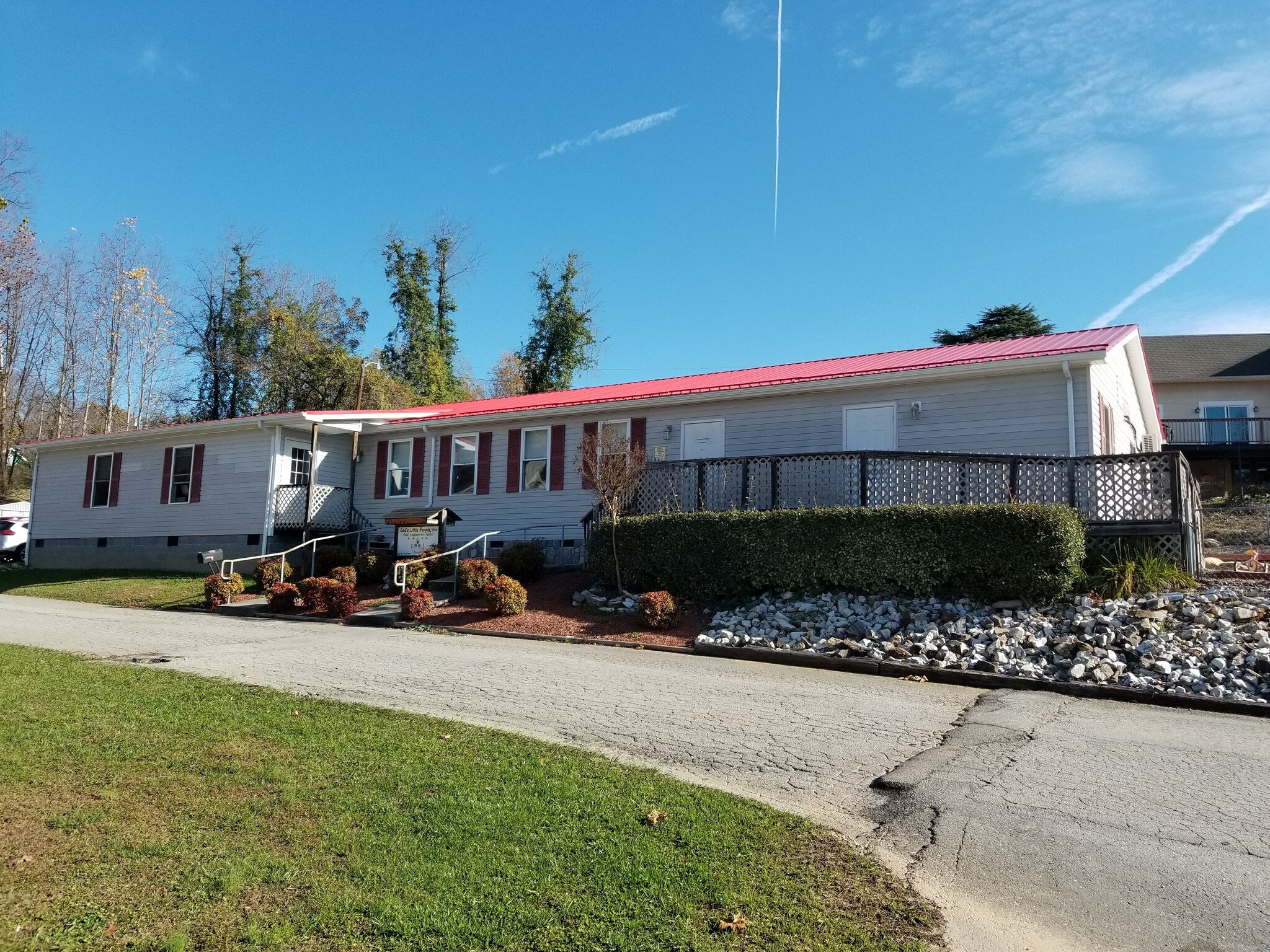 229 E Court St Marion NC 28752 LoopNet