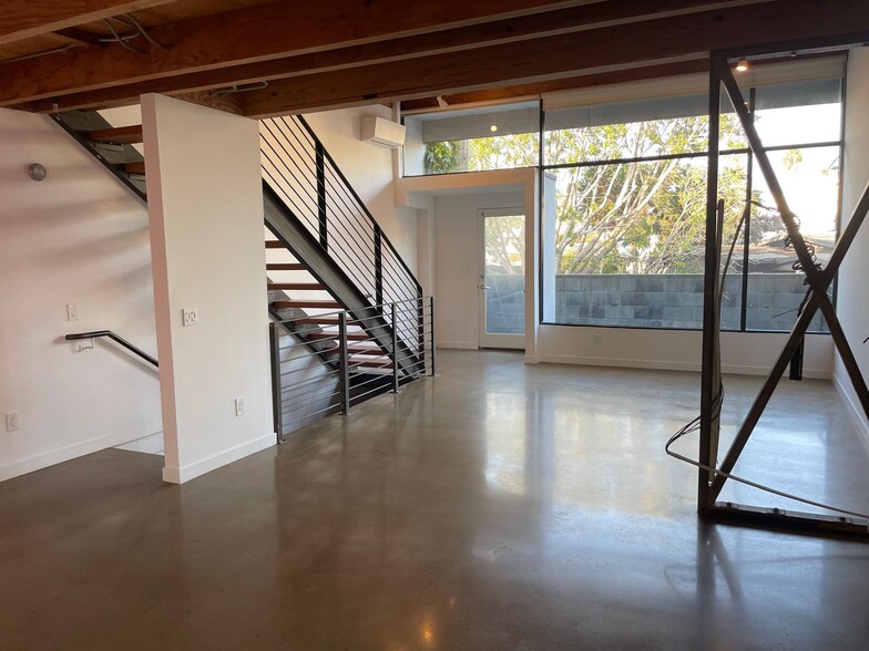 1113 Electric Ave, Venice, CA for lease - Building Photo - Image 3 of 21