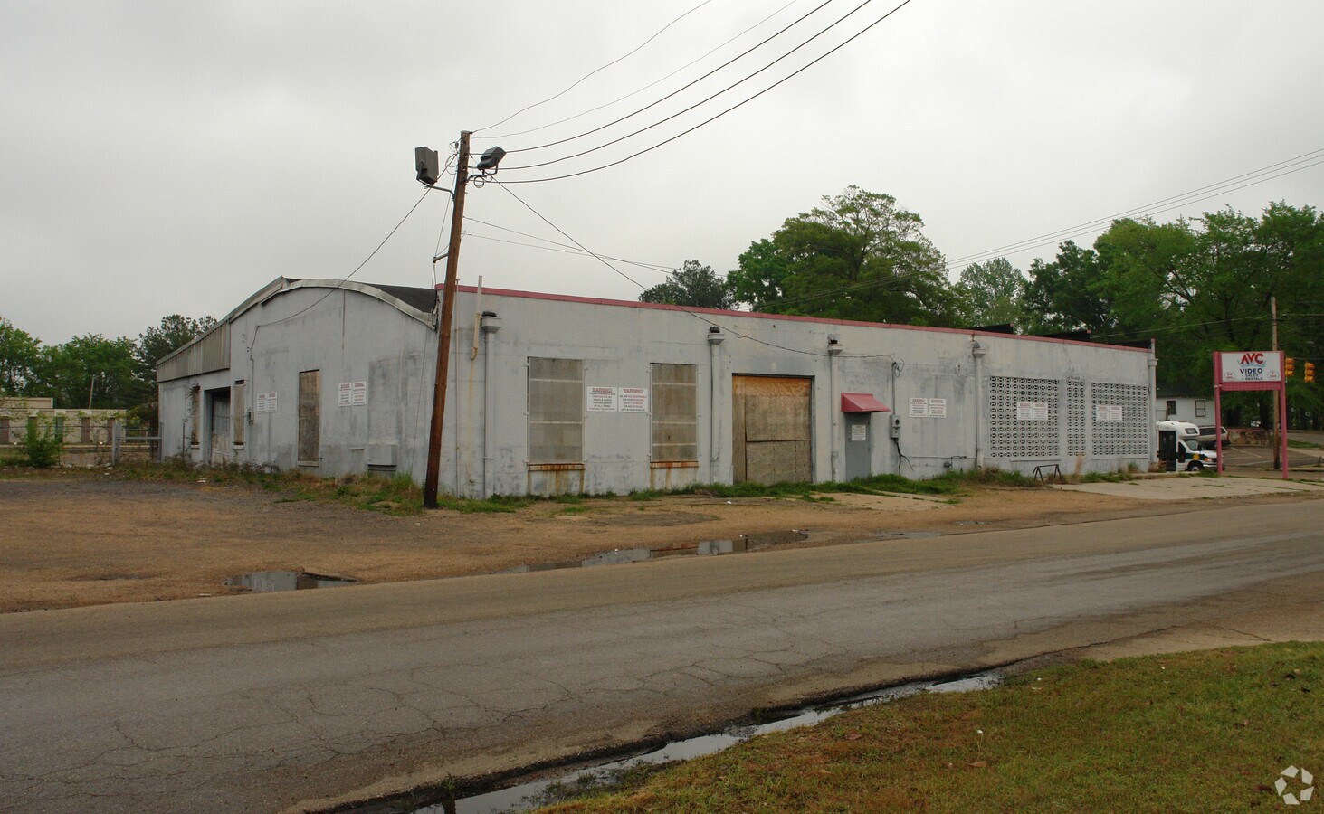 1449 University Blvd, Jackson, MS 39204