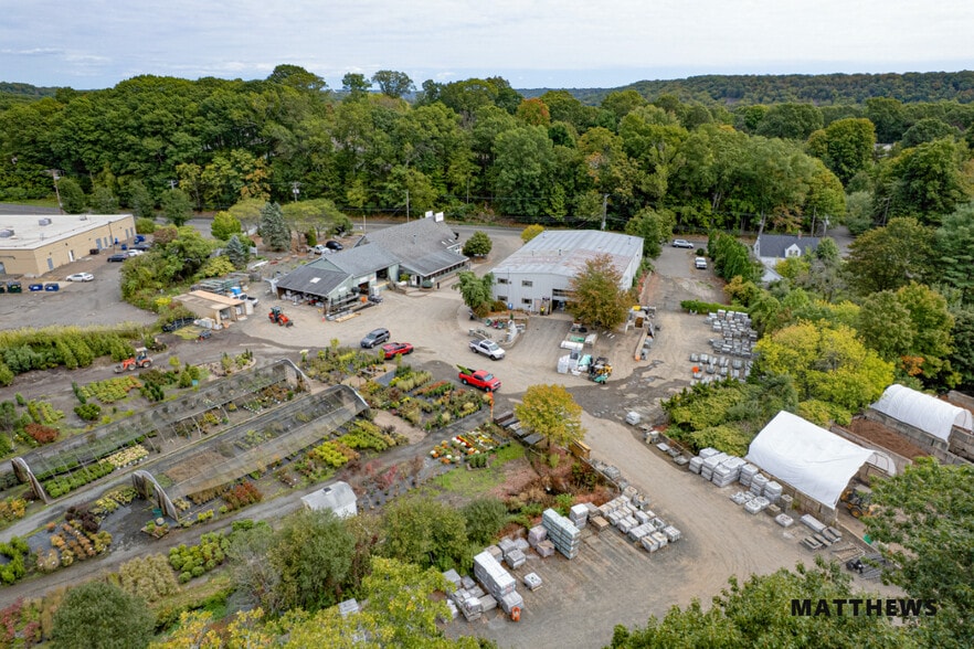 182 Mill St, East Haven, CT for sale - Building Photo - Image 2 of 4