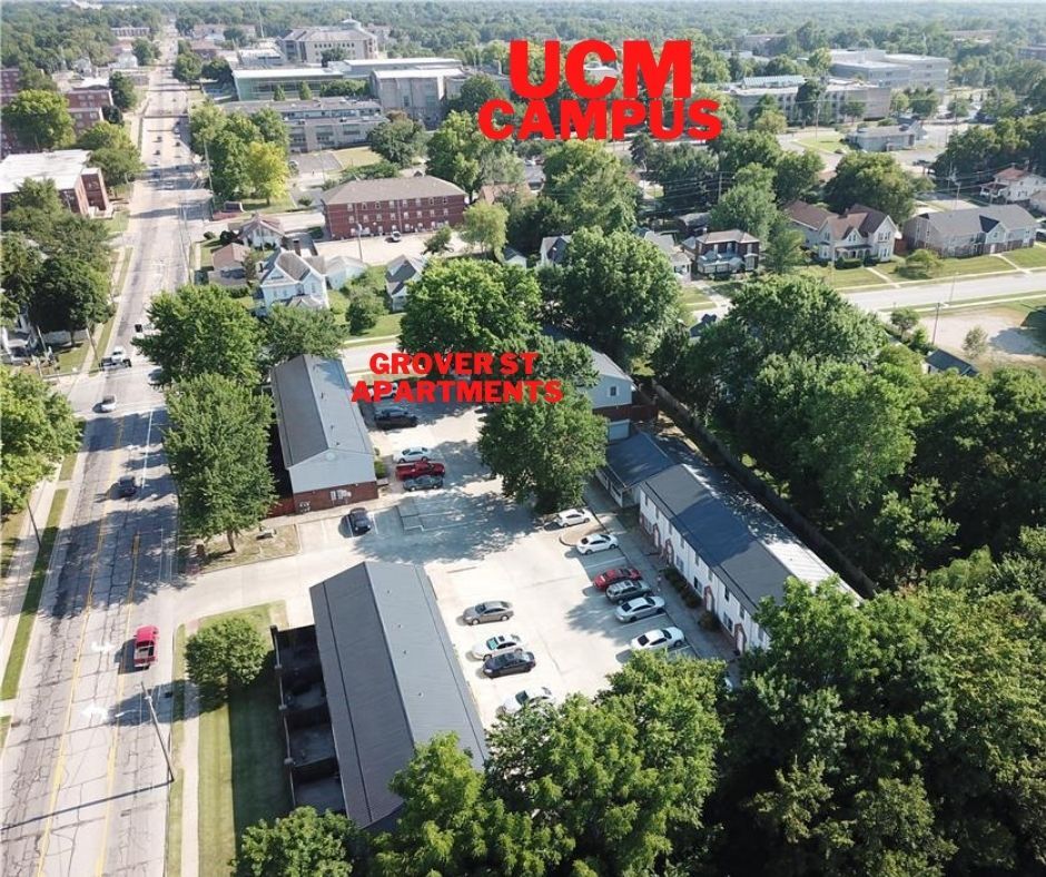 215219 Grover St, Warrensburg, MO 64093