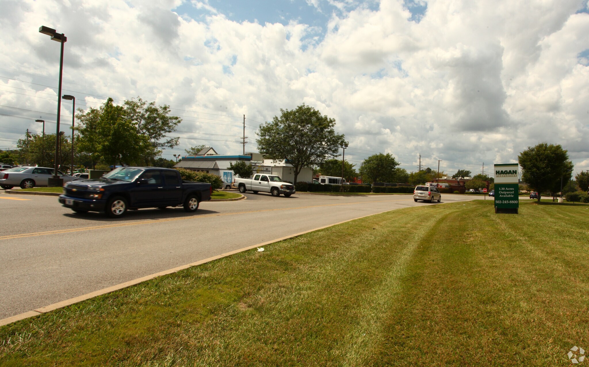 12947 Shelbyville Rd, Louisville, KY for sale Primary Photo- Image 1 of 1