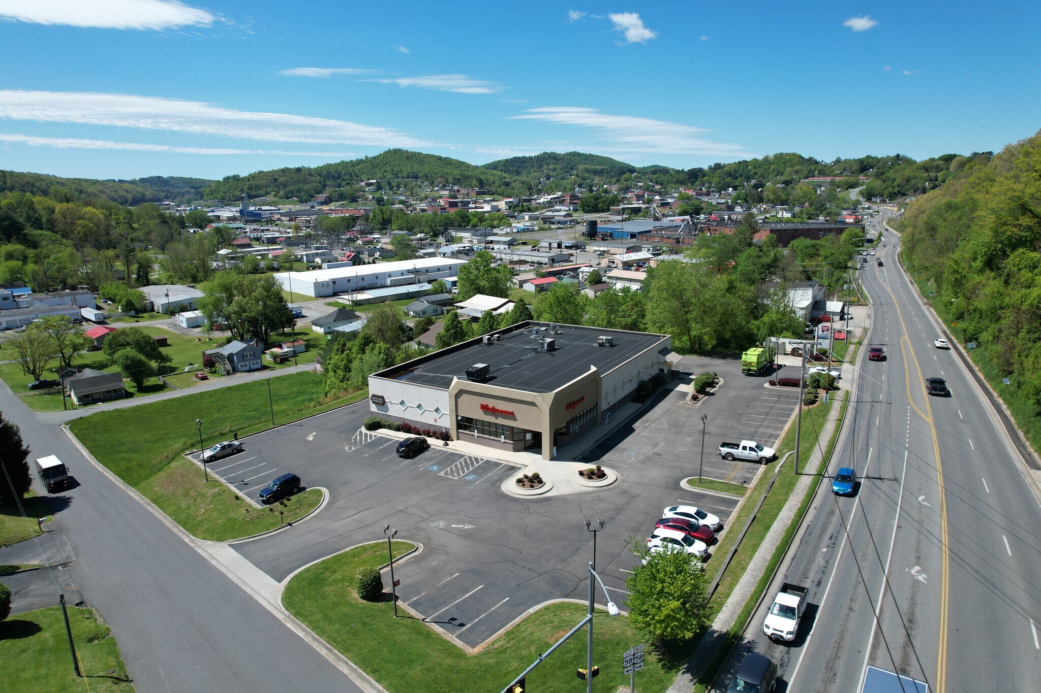 425 E Stuart Dr, Galax, VA 24333 Walgreens