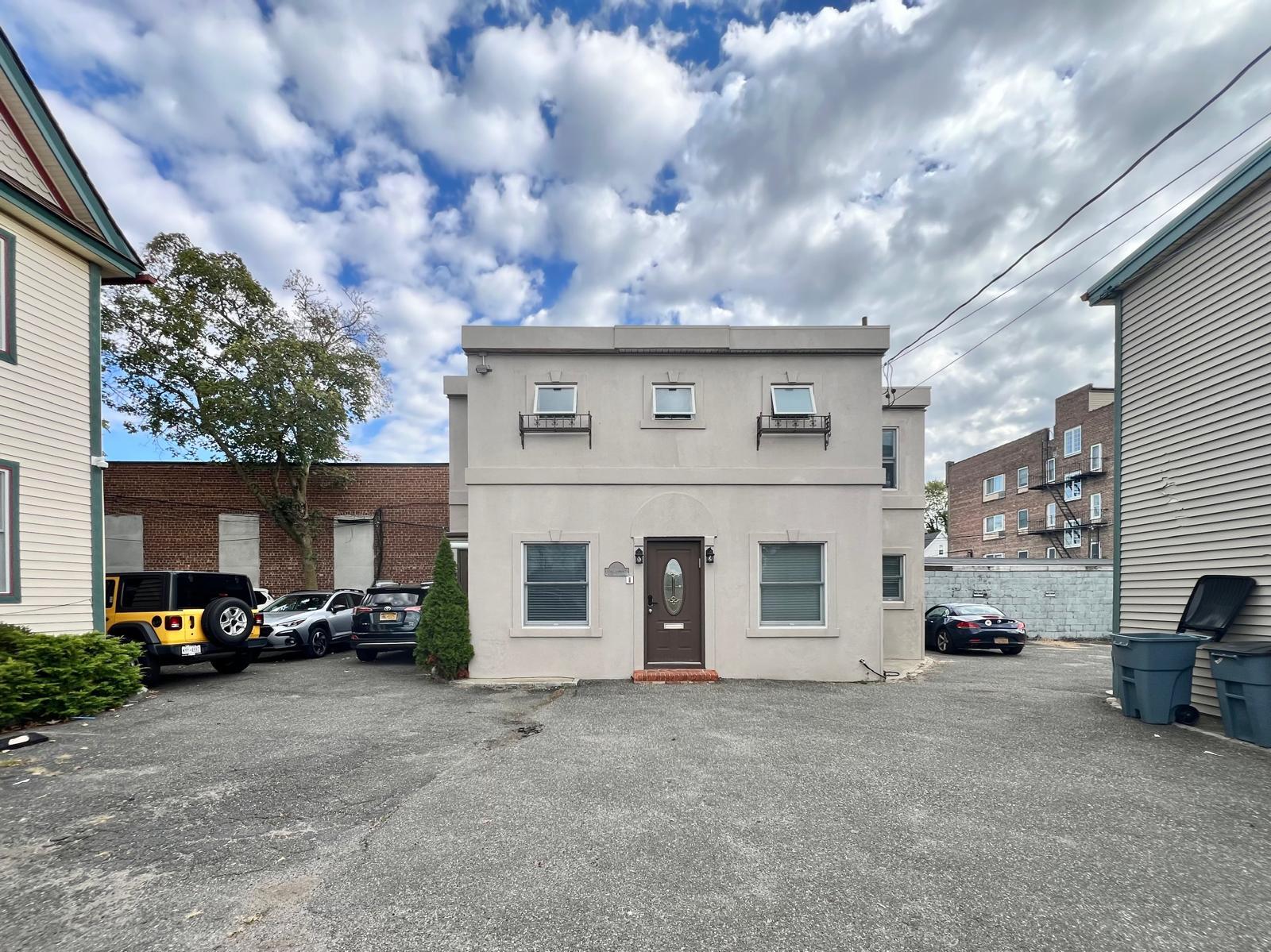 70 Carman Ave, Cedarhurst, NY for sale Building Photo- Image 1 of 15