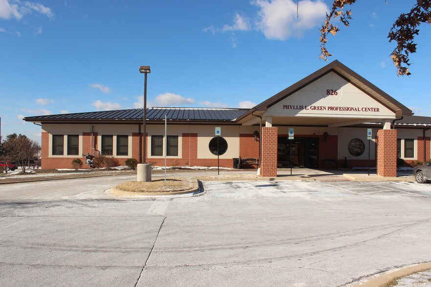 826 Washington Rd, Westminster, MD 21157