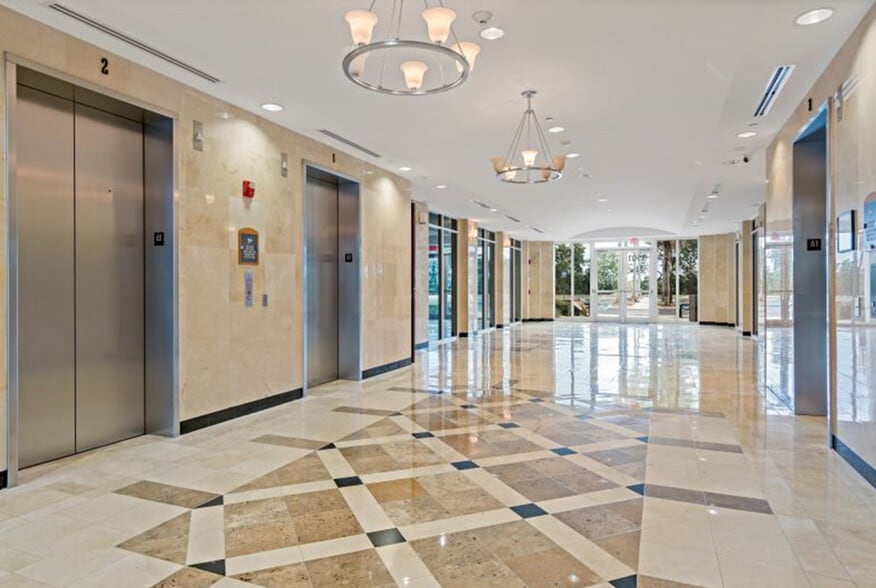 3501 SW 160th Ave, Miramar, FL for lease - Building Photo - Image 3 of 6