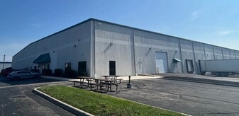 2300 Rickenbacker Pky, Columbus OH - Warehouse