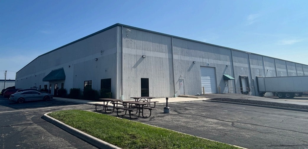 2300 Rickenbacker Pky, Columbus, OH for lease Building Photo- Image 1 of 4