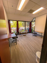 915 Broadway St, Vancouver, WA for lease Interior Photo- Image 2 of 4