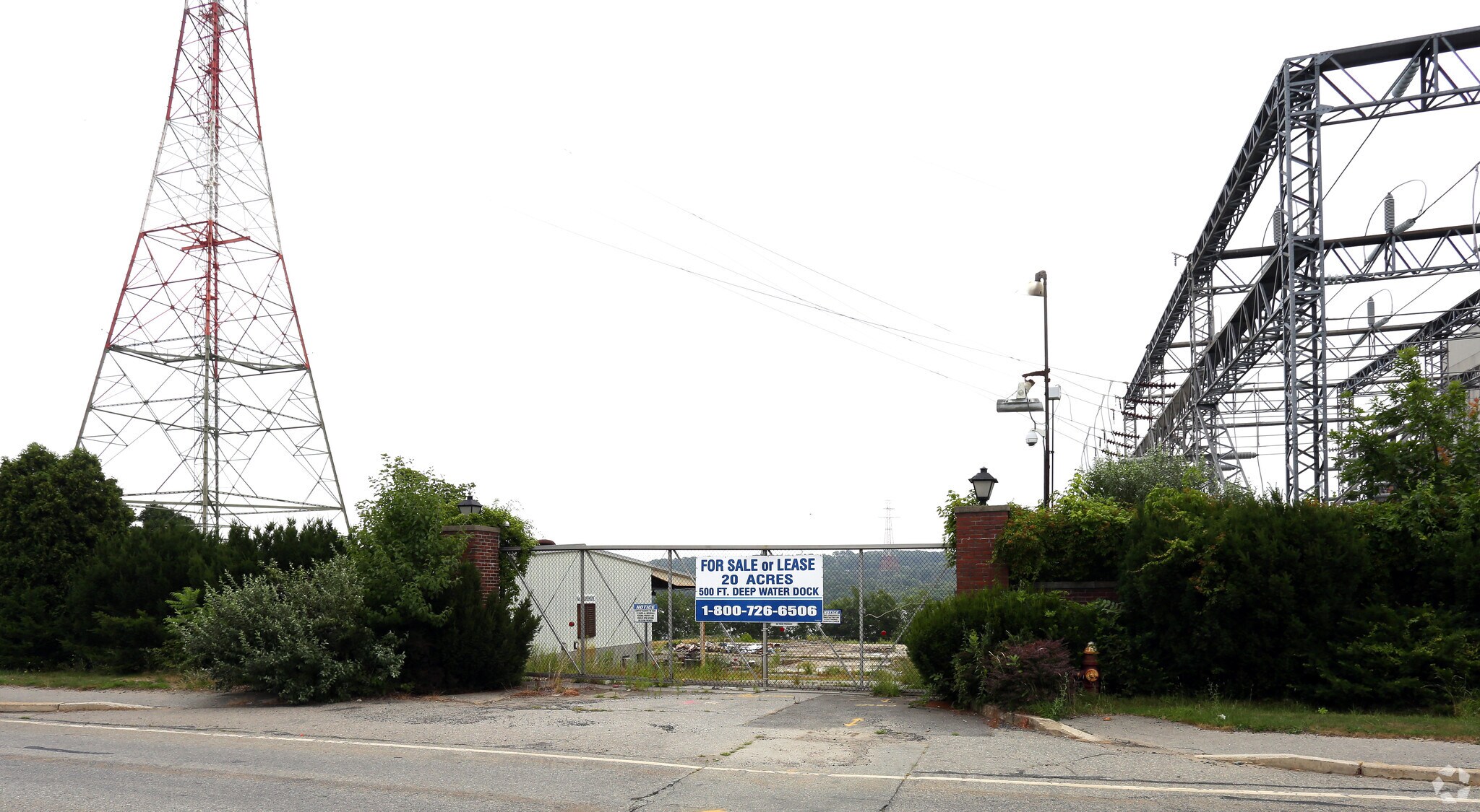 1606 Riverside Ave, Somerset, MA for sale Primary Photo- Image 1 of 1