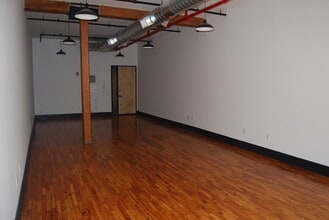 456 Johnson Ave, Brooklyn, NY for lease Interior Photo- Image 2 of 3