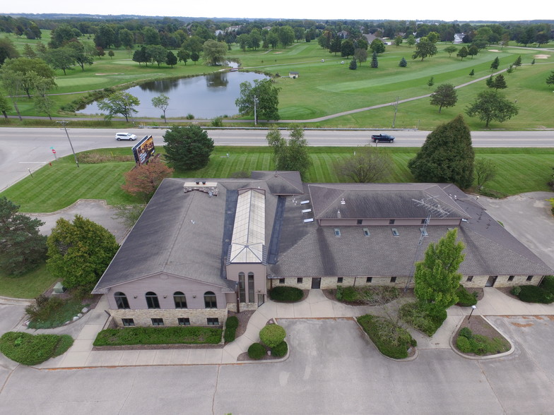 1950 N Wisconsin St, Elkhorn, WI for sale - Building Photo - Image 1 of 1