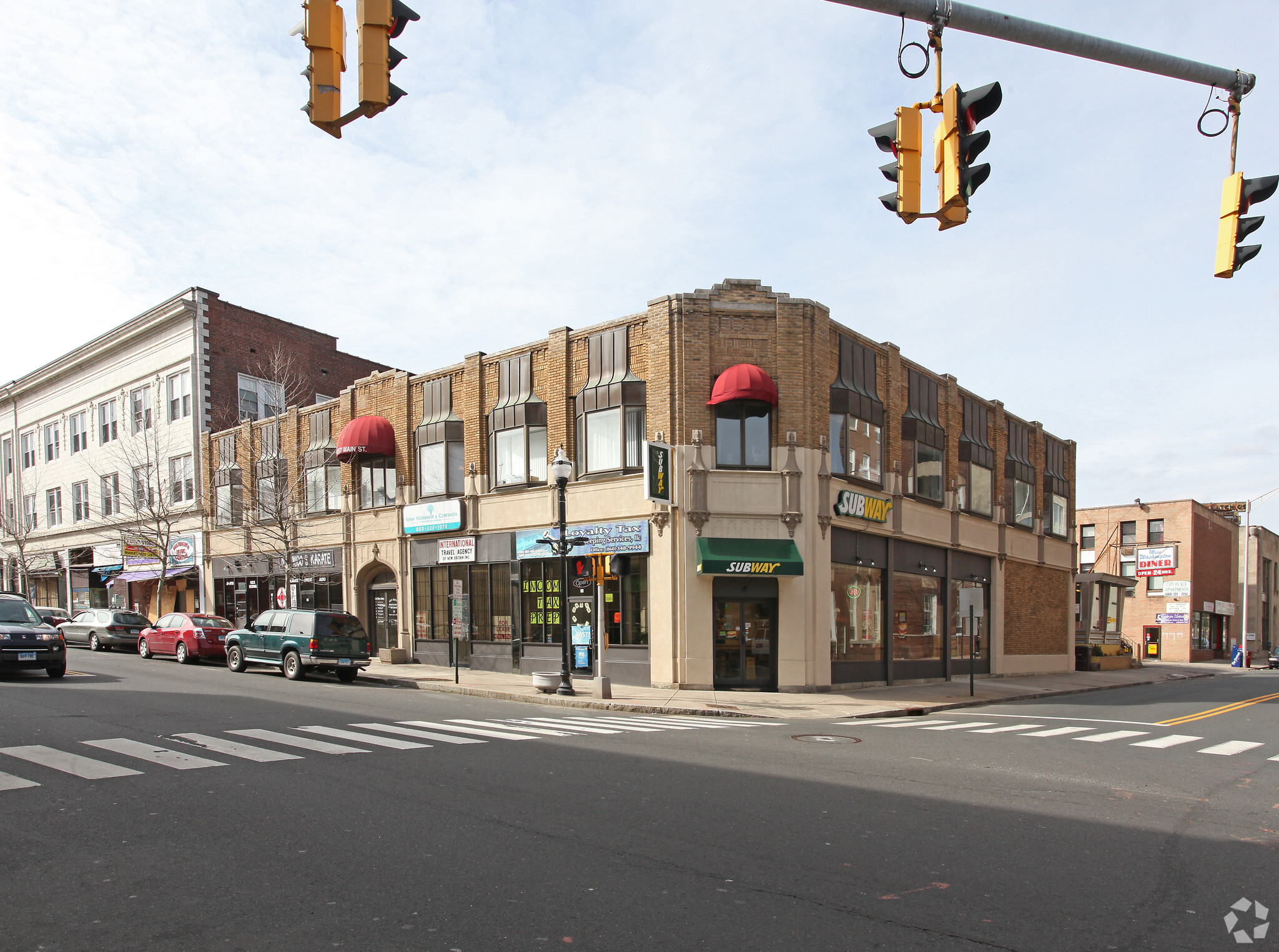 75-85 W Main St, New Britain, CT for sale Primary Photo- Image 1 of 1