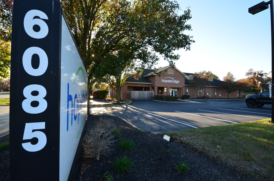 6085 Emerald Pky, Dublin, OH for sale - Building Photo - Image 1 of 1