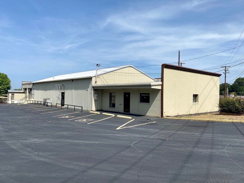 3401 G E Dr, Tyler, TX for lease - Building Photo - Image 2 of 40