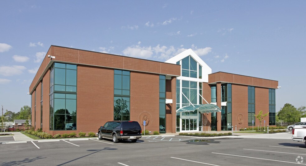 3615 Victory Blvd, Portsmouth, VA, 23701 Office Space For Lease