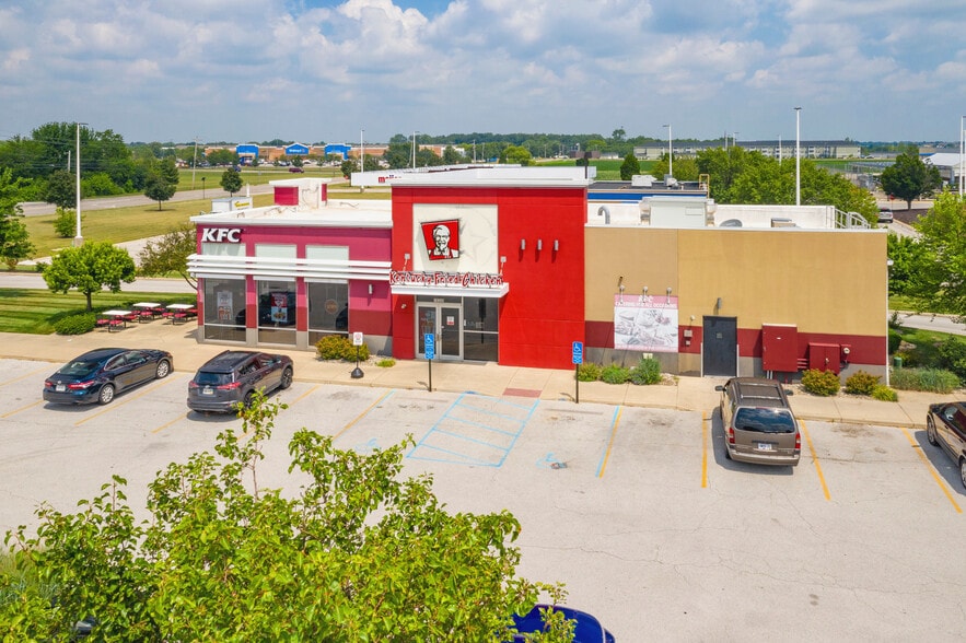 10200 Old US 20, Rossford, OH for sale - Building Photo - Image 2 of 10