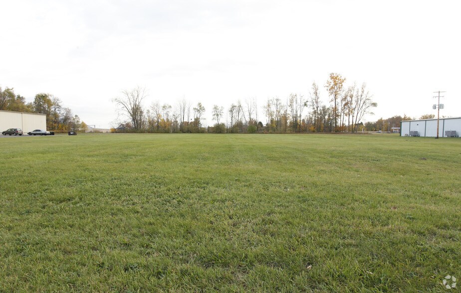 350 Sherman St, Blissfield, MI 49228