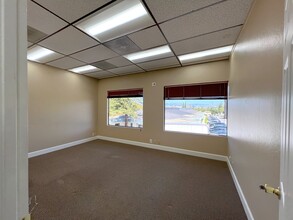 835 Blossom Hill Rd, San Jose, CA for lease Interior Photo- Image 2 of 6