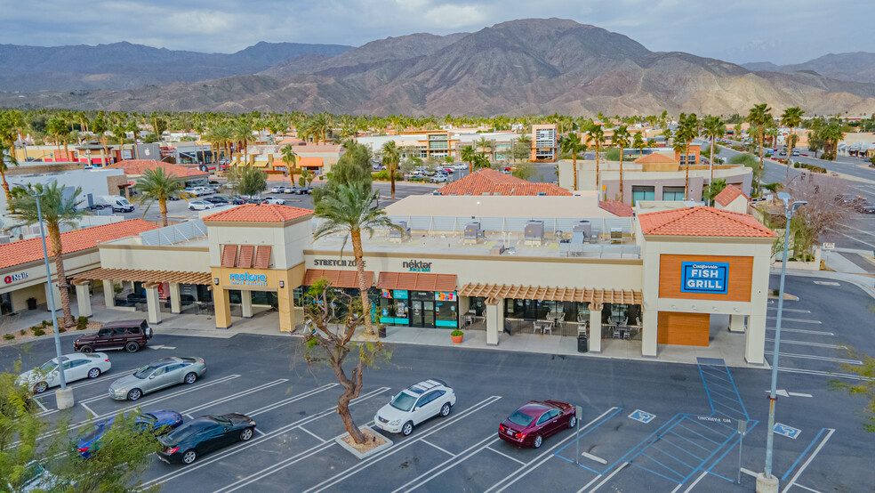 73563-73575 Hwy 111, Palm Desert, CA for lease - Building Photo - Image 2 of 5