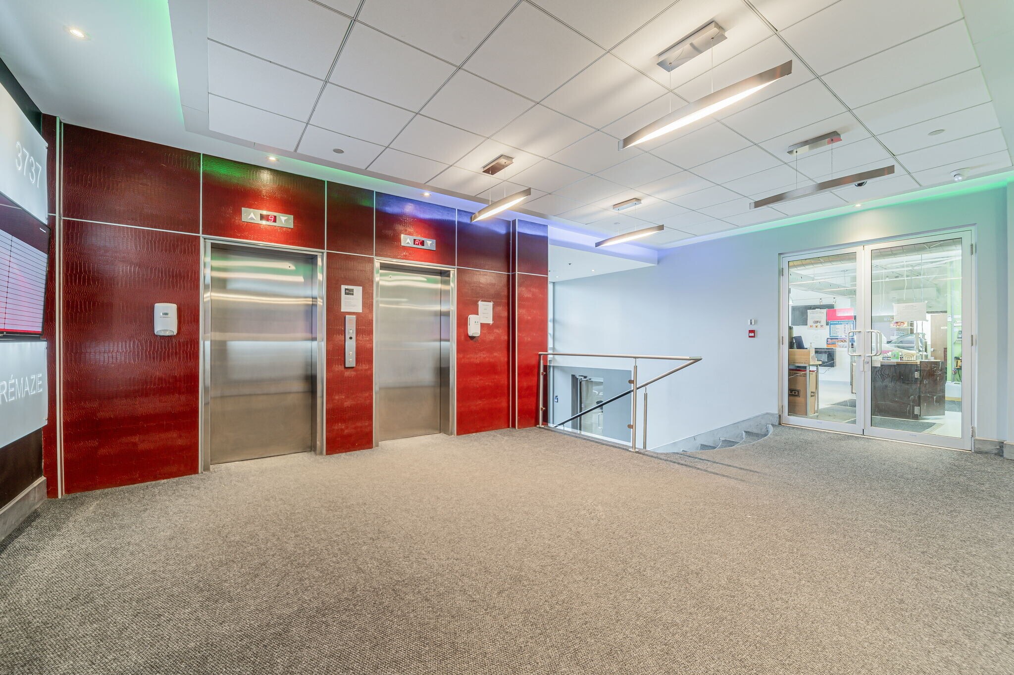 3737 Boul Cremazie E, Montréal, QC for lease Interior Photo- Image 1 of 21