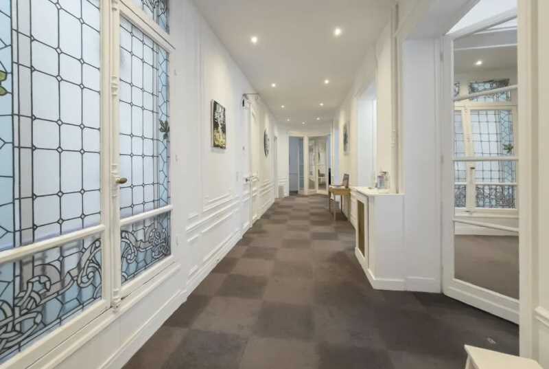 1-3 Rue De Penthièvre, Paris for lease Interior Photo- Image 1 of 7