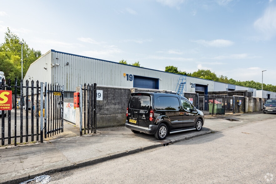 Arkwright Rd, Runcorn for lease - Building Photo - Image 2 of 3