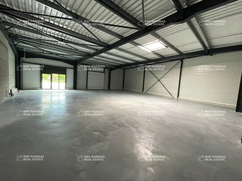 Flex in La Bouëxière for sale - Building Photo - Image 3 of 11