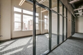 420 Throckmorton St, Fort Worth, TX for lease Interior Photo- Image 2 of 23
