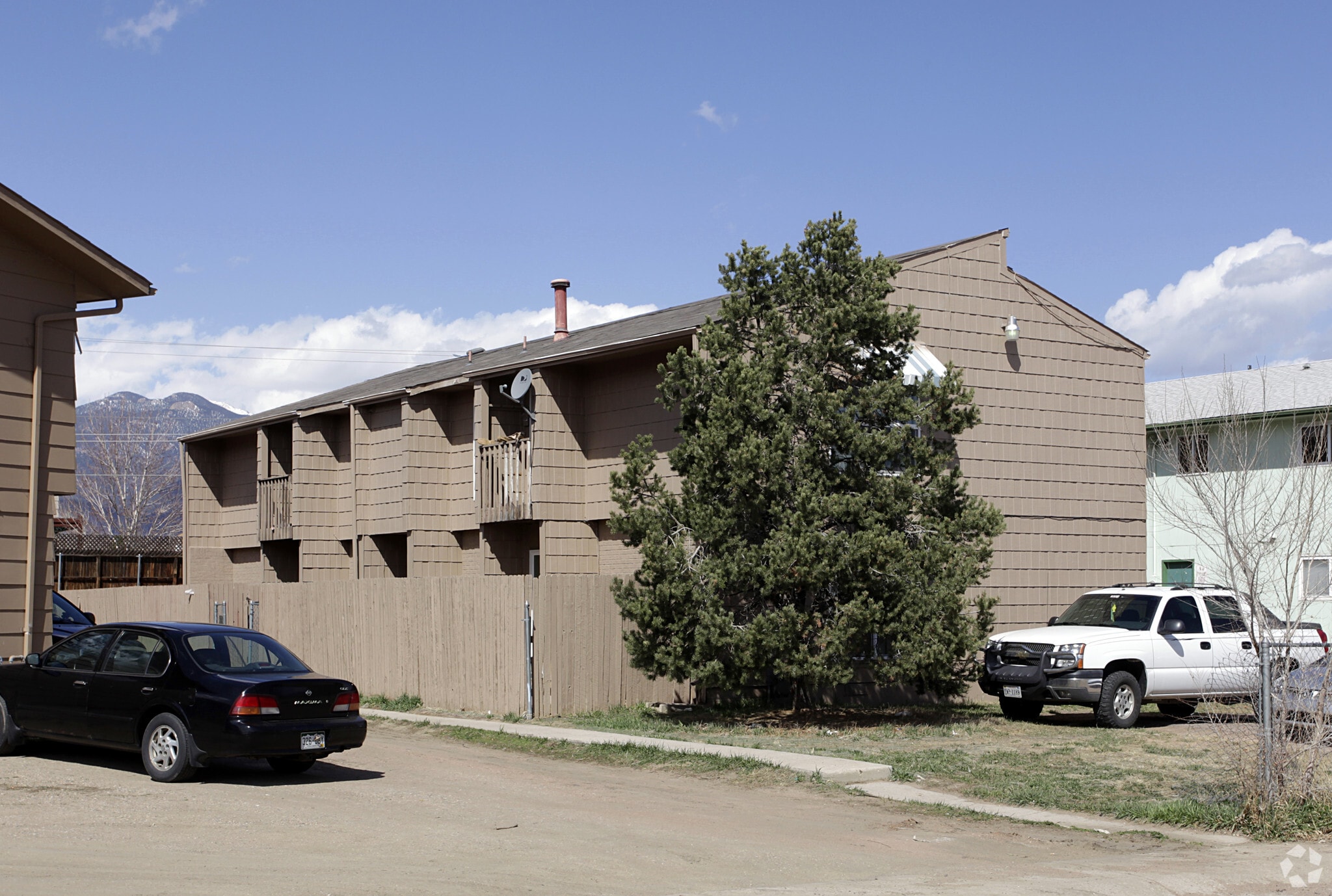 4330 Loomis Ave, Colorado Springs, CO for sale Primary Photo- Image 1 of 5