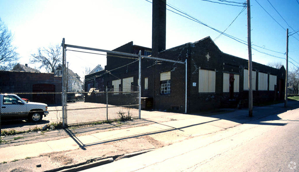 13404 St Clair Ave, Cleveland, OH for sale - Primary Photo - Image 1 of 1