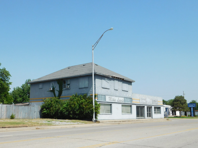 803 SW 2nd St, Lawton, OK for sale - Building Photo - Image 1 of 1