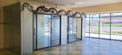 12831-12861 Hawthorne Blvd, Hawthorne, CA for lease Interior Photo- Image 2 of 3