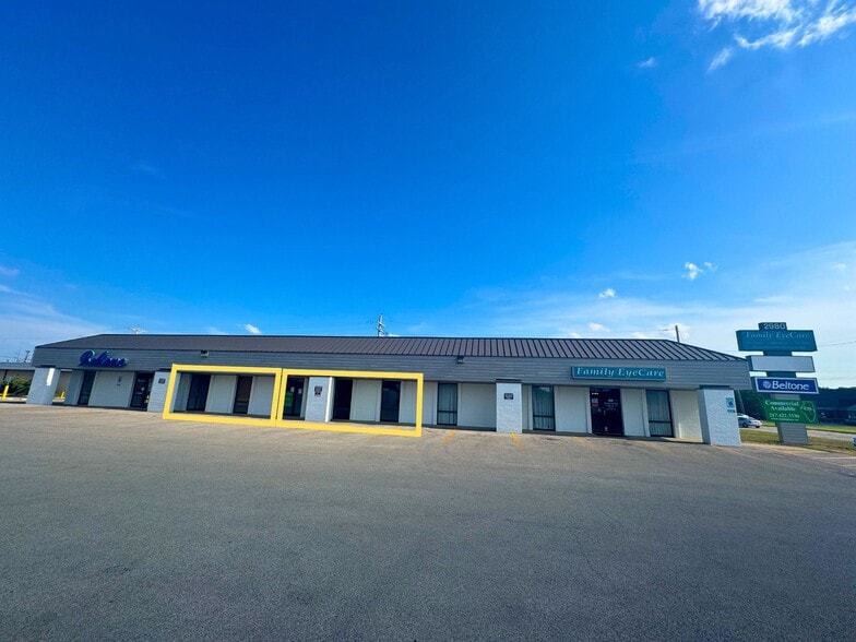 2980 N Main St, Decatur, IL for lease - Building Photo - Image 2 of 12