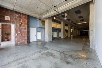 117 W 20th St, Kansas City, MO for lease Interior Photo- Image 1 of 21