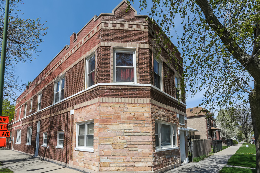 3856 S Sacramento Ave, Chicago, IL for sale - Primary Photo - Image 1 of 1