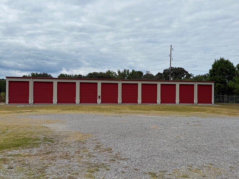 38 Antioch Rd, Springville, TN for sale - Building Photo - Image 1 of 1