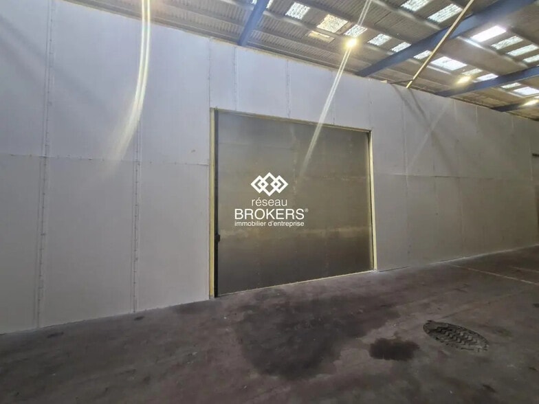 Industrial in Mitry-Mory for lease - Building Photo - Image 1 of 5