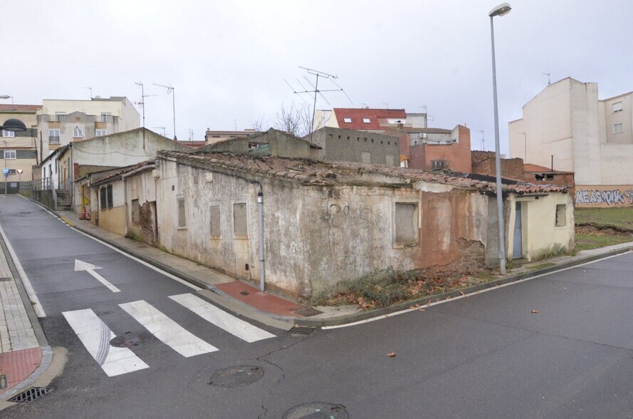Land in Salamanca for sale - Building Photo - Image 2 of 6