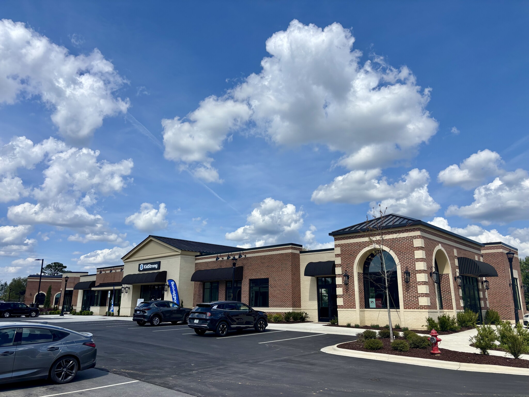 1842-1880 N Broad St, Fuquay-Varina, NC for lease Interior Photo- Image 1 of 2