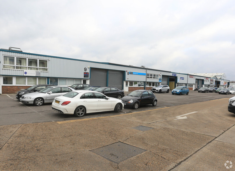 Meadow Rd, Worthing for lease - Building Photo - Image 2 of 2