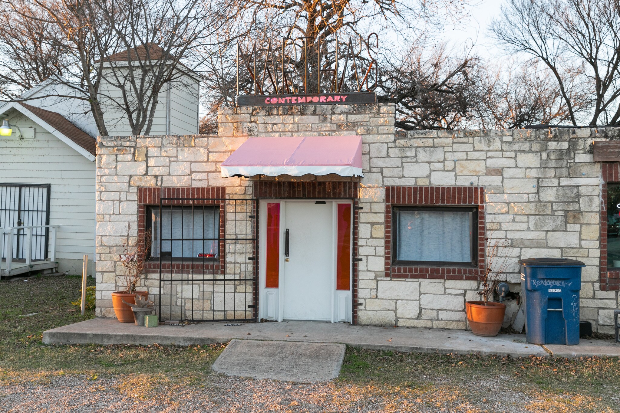 2502 berville Rd, Austin, TX 78702 2502 berville Rd