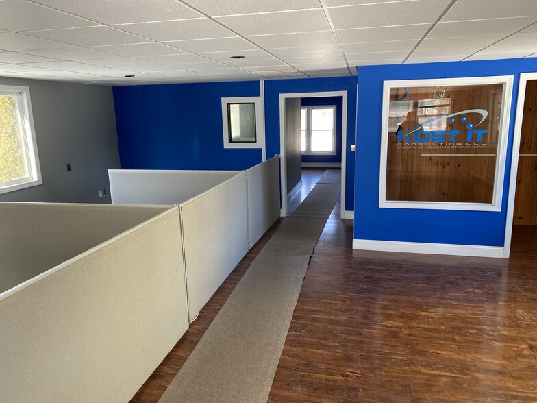 1451 Route 9, Fort Edward, NY for lease - Interior Photo - Image 3 of 7